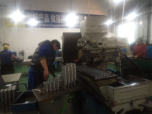 數(shù)控機(jī)床2 - 副本.jpg