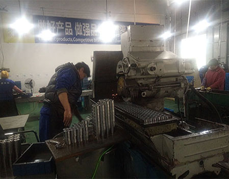 數(shù)控機床-諸暨市永超機械有限公司